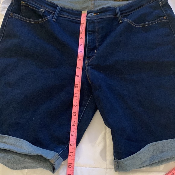 Cotton Men Jean Cuffed Short - Picture 10 of 11